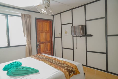 Standard Double Room | In-room safe, free WiFi