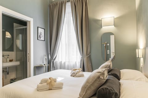 City Double Room (3 - Della Spina) | Premium bedding, down comforters, free minibar, individually decorated