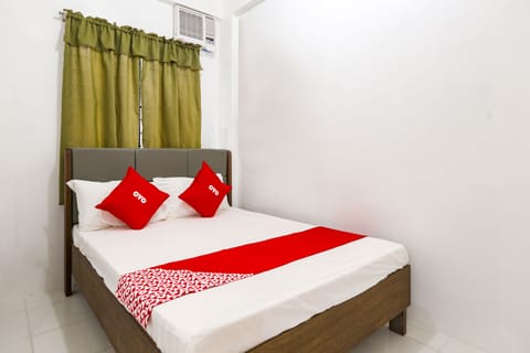 Standard Double Room | Bed sheets