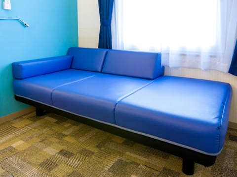 Single room for remote working, Non Smoking | Desk, bed sheets