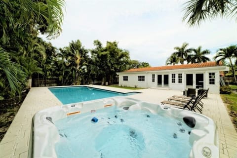 Villa, Multiple Bedrooms | Outdoor spa tub