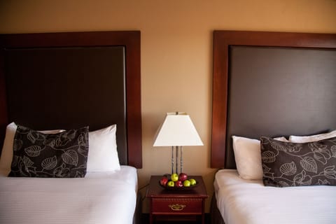 Premium bedding, pillowtop beds, in-room safe, individually decorated