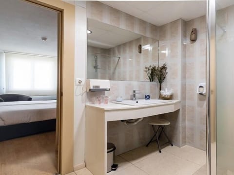 Apartment (Adaptado) | Bathroom