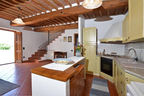 Family House, Multiple Bedrooms, Mountainside (Casa Sofi) | Private kitchen | Microwave, oven, stovetop, dishwasher