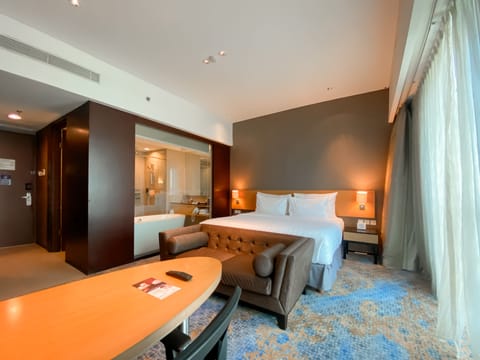 Premier Club Room | In-room safe, desk, laptop workspace, free WiFi