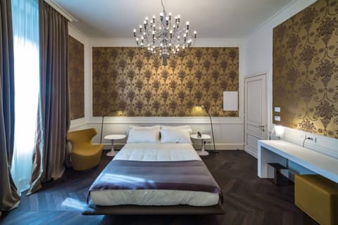 Master Room | Premium bedding, minibar, in-room safe, individually decorated