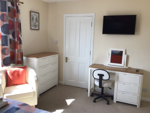 Studio | 1 bedroom, iron/ironing board, free WiFi, bed sheets