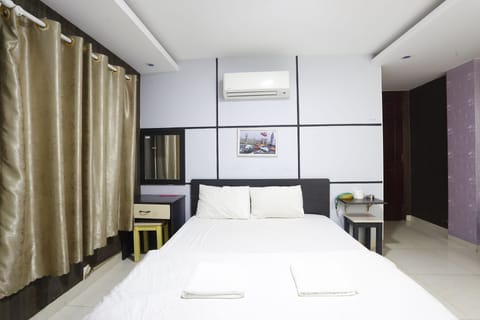 Deluxe Double Room | Free WiFi, bed sheets