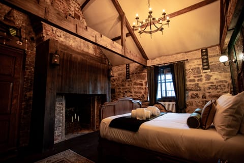 Luxury Double Room, Ensuite (The Dark Quarters)