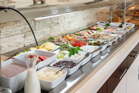 Daily buffet breakfast (EUR 12 per person)