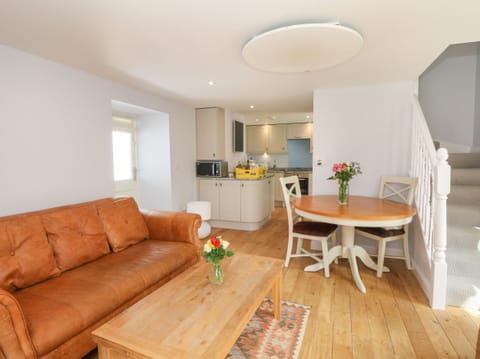 Cottage | Living room