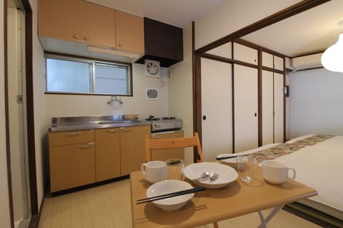 Apartment, 1 Bedroom, Non Smoking (201) | Living area | Flat-screen TV