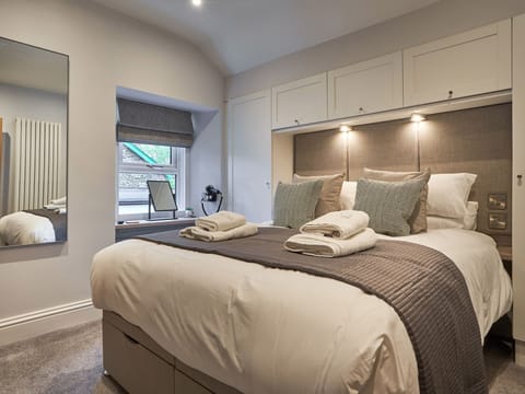 Cottage | 3 bedrooms, individually decorated, individually furnished, free WiFi