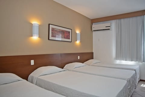 Deluxe Quadruple Room | Minibar, free WiFi