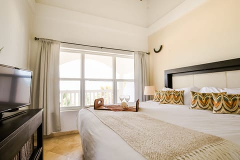 Two Bedroom Ocean View | Premium bedding, down comforters, pillowtop beds, in-room safe