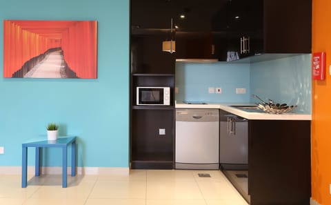 Coffee/tea maker, eco-friendly cleaning products