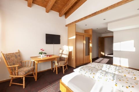 In-room safe, desk, blackout drapes, iron/ironing board