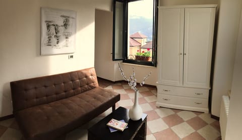 Superior Double Room, 1 Bedroom, Mountain View | Individually decorated, free WiFi