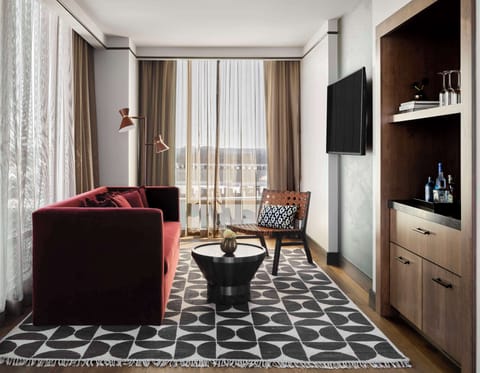 Suite, 1 Bedroom, Balcony, City View | Down comforters, minibar, in-room safe, desk