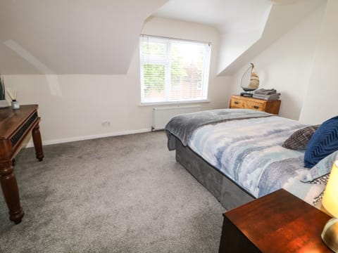 Cottage | 3 bedrooms, individually decorated, individually furnished, free WiFi