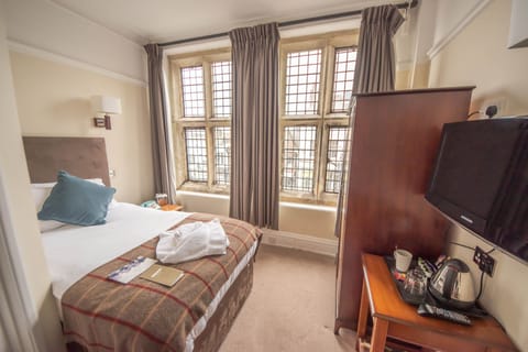 Comfort Single Room | Iron/ironing board, free WiFi, bed sheets, alarm clocks