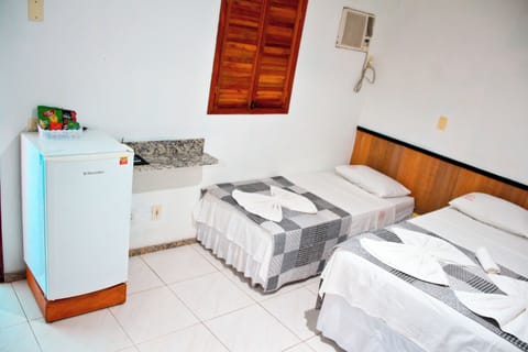 Family Quadruple Room | Desk, free WiFi, bed sheets