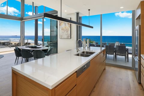 Penthouse, 4 Bedrooms | Private kitchen | Full-size fridge, microwave, oven, stovetop