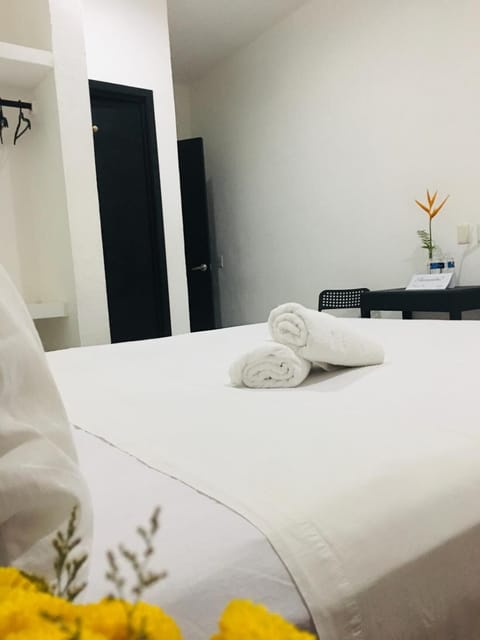 Room, 1 Bedroom, Smoking, Balcony | 1 bedroom, WiFi