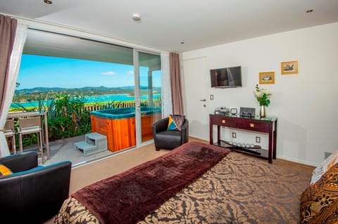 Luxury Room 1 with Ocean View and Private Spa | View from room