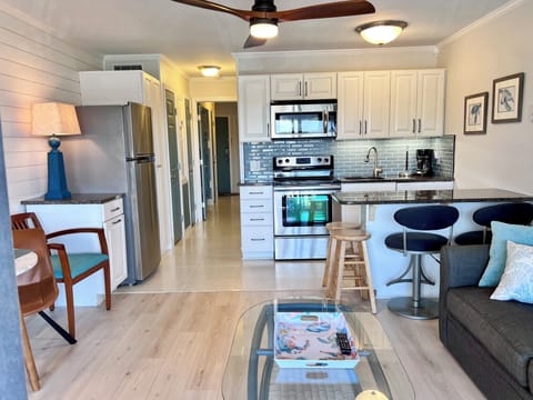 Condo, Multiple Beds, Pool Access, Ocean View (B317 - No Pets Allowed) | Private kitchen | Fridge, microwave, oven, stovetop