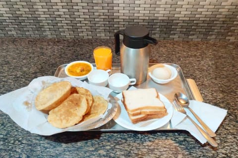 Daily continental breakfast (INR 150 per person)