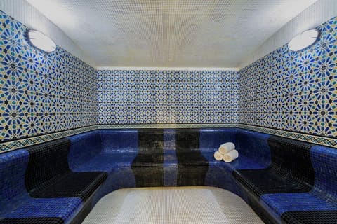 Sauna, spa tub, steam room, Turkish bath, body treatments, hydrotherapy