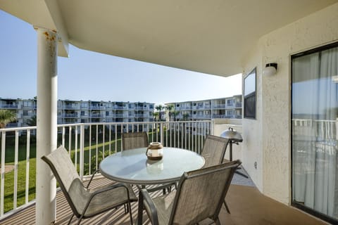 Condo, Multiple Beds, Hot Tub, Ocean View (#2310 - No Pets Allowed) | Outdoor dining