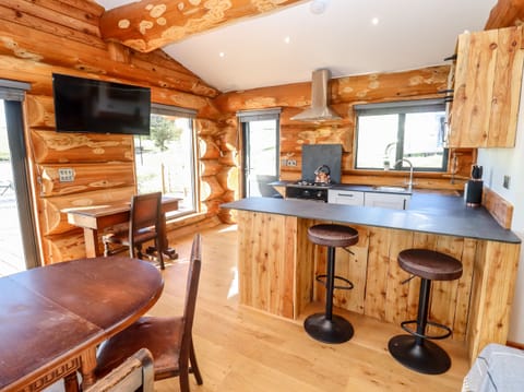 Fridge, electric kettle, toaster, cookware/dishes/utensils