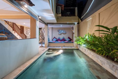 Basic Apartment, 2 Queen Beds | Pool | Outdoor pool