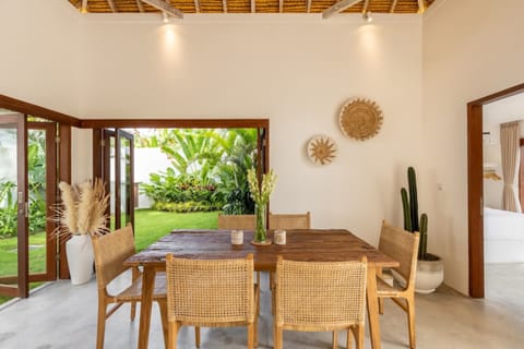 Basic Villa, 2 Queen Beds | Private kitchen | Fridge, stovetop, coffee/tea maker, electric kettle