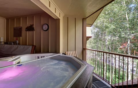 Condo, 2 Bedrooms | Private spa tub