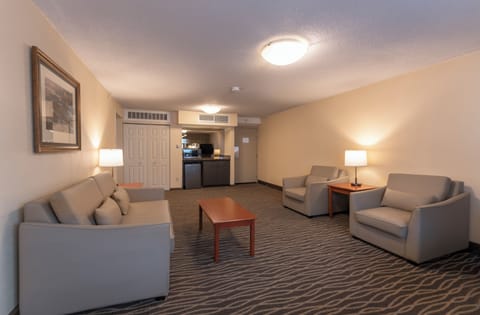 Family Suite, Multiple Beds | Premium bedding, pillowtop beds, in-room safe, desk