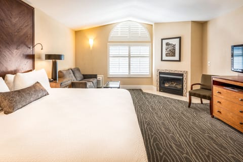 Suite, 1 King Bed, Non Smoking, Fireplace (2nd Floor) | View from room