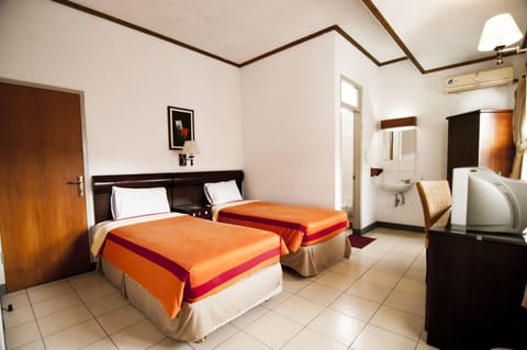 Superior Double or Twin Room | Minibar, desk, free WiFi