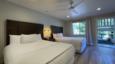 Superior Double Queen Room | 1 bedroom, individually decorated, individually furnished, desk