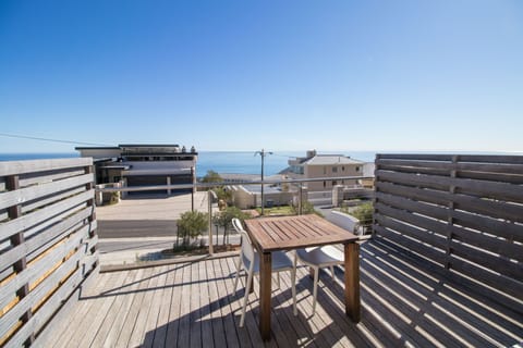 Apartment, 1 Bedroom, Balcony, Ocean View | Terrace/patio