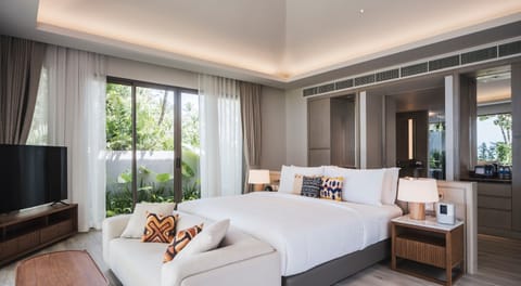 Two Bedroom Royal Beachfront Pool Villa | Premium bedding, free minibar items, in-room safe