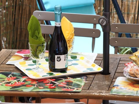 Comfort Apartment, Garden View | Terrace/patio