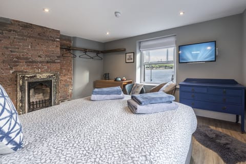 Deluxe Double Room, Ensuite, Sea View