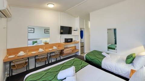 Comfort Twin Room | Desk, soundproofing, free WiFi, bed sheets