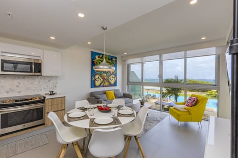 Family Room, 2 Bedrooms, Balcony, Ocean View | Living area | Smart TV