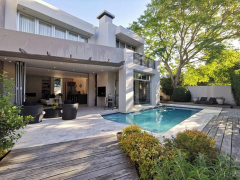 Outdoor pool, pool umbrellas