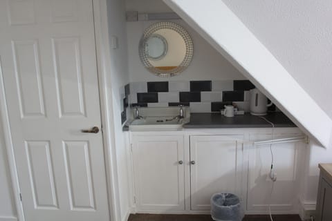 Individually furnished, iron/ironing board, free cribs/infant beds