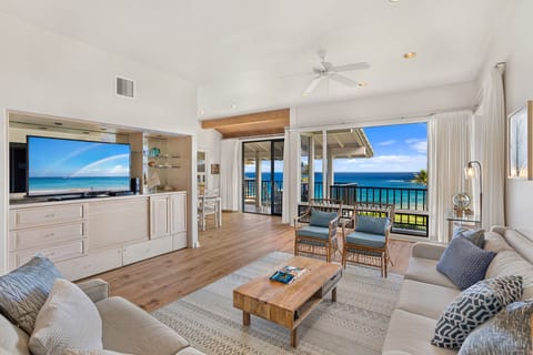 Condo, 1 King Bed, Ocean View | Living area | TV